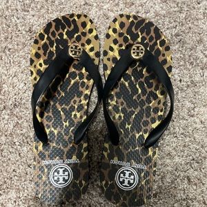 New Tory Burch Leopard Flip Flops